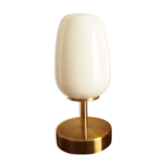 Vintage table lamp white opaline globe