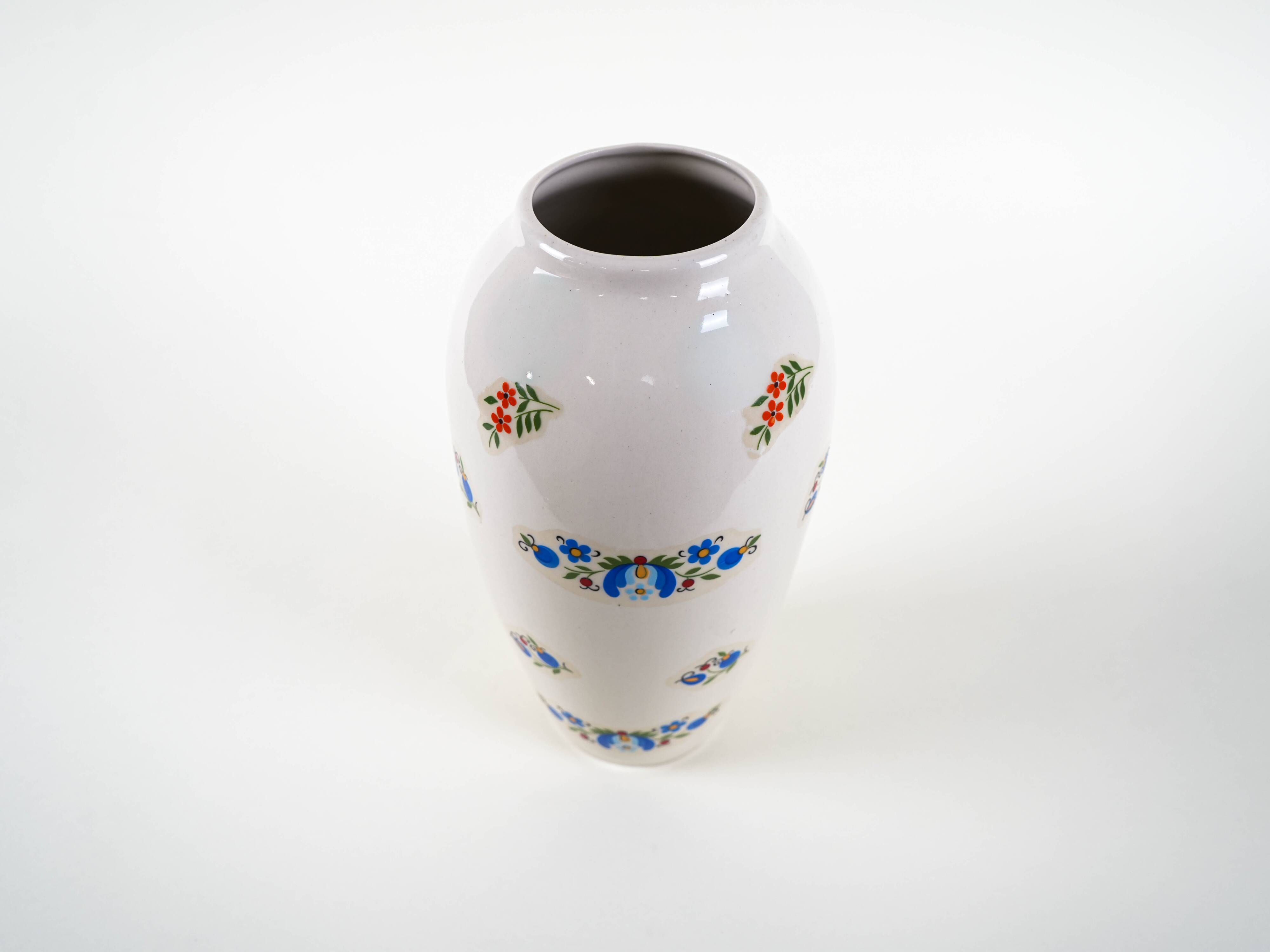 Porcelain vase, Kashubian design, 1980s, made in Poland