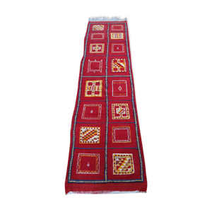 Tapis Marocain rouge format couloir