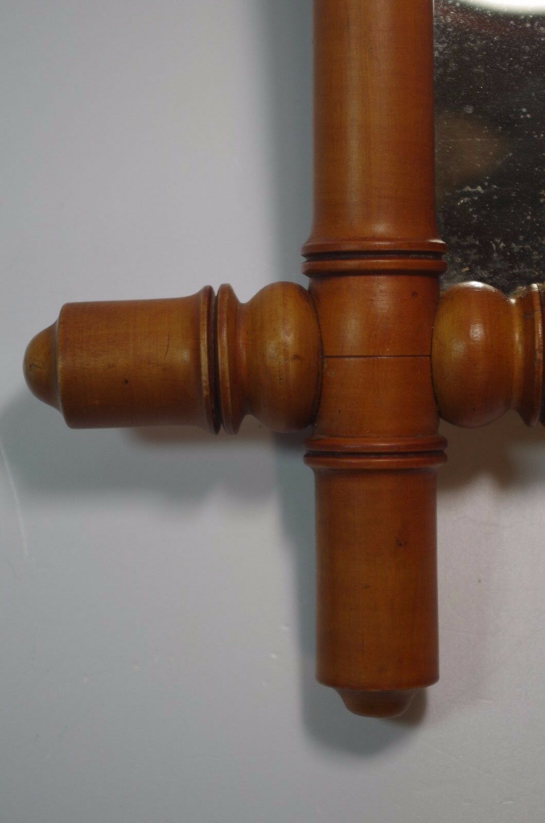 Miroir ancien bambou barbier vintage 35.5 x 42 cm