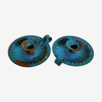 Duo of candle holders "rats-de-cave" in old enamelled sheet metal