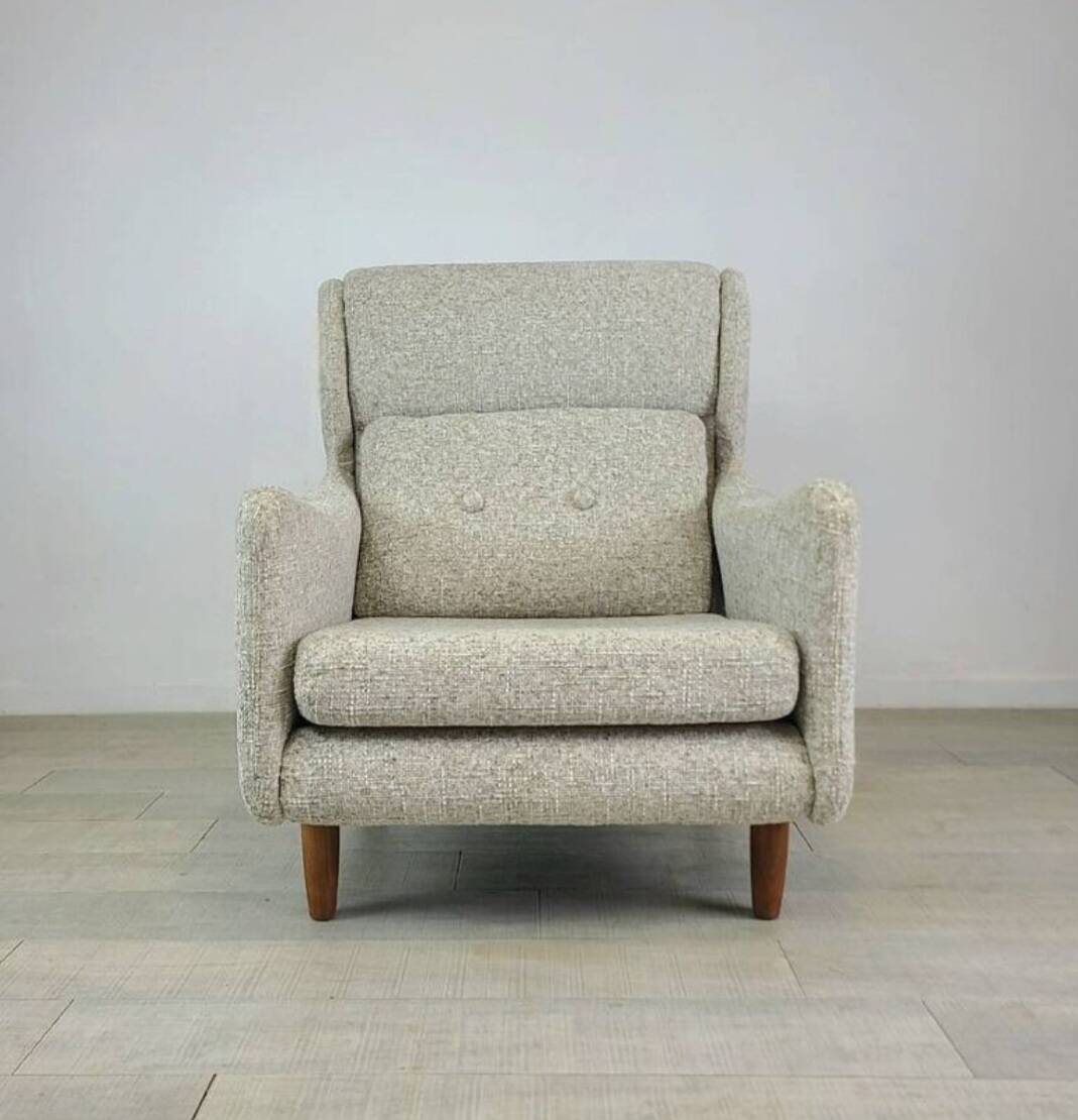 FS116 armchair called Dachshund design Michel Mortier edition Steiner vintage