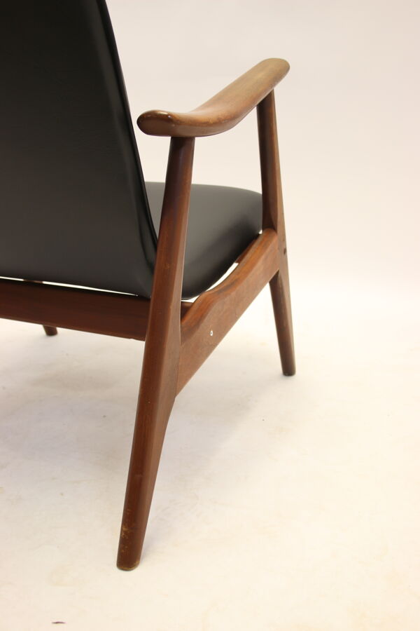 fauteuil cuir Skai noir Louis Van Teeffelen