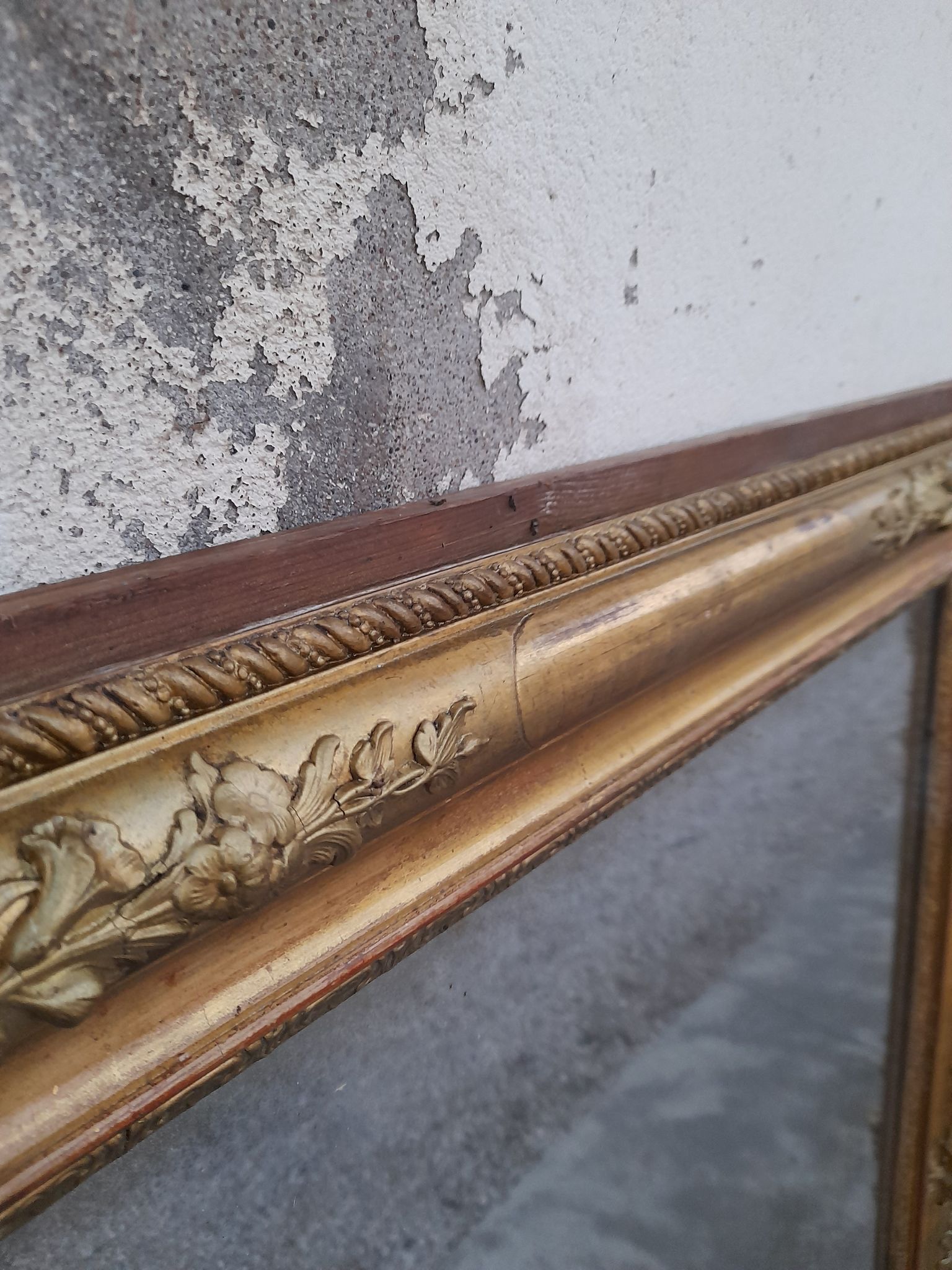 Miroir doré époque restauration 125x92