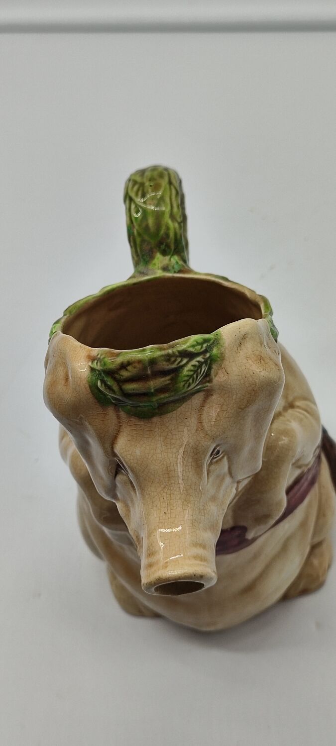 Onnaing slushie pig pitcher