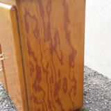 Honey-coloured mado buffet