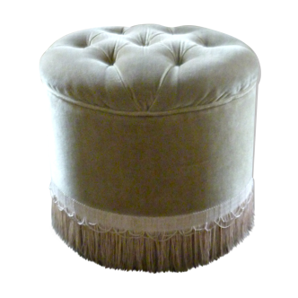 Ottoman in almond green padded velvet of the 1970s