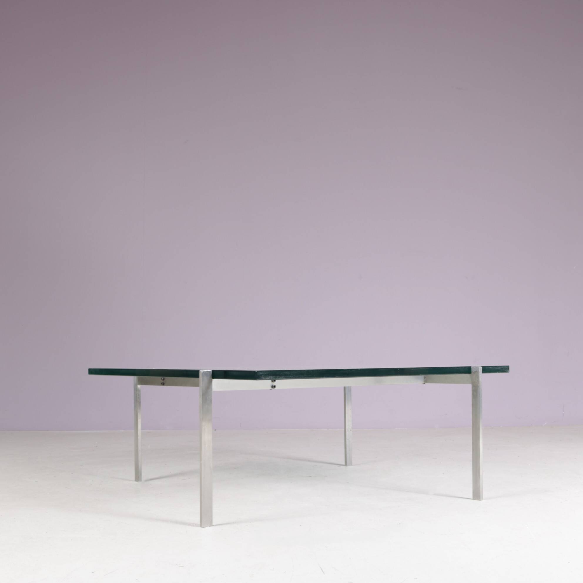 Table basse des années 1970 Poul Kjaerholm Modèle : PK61 (non signée)