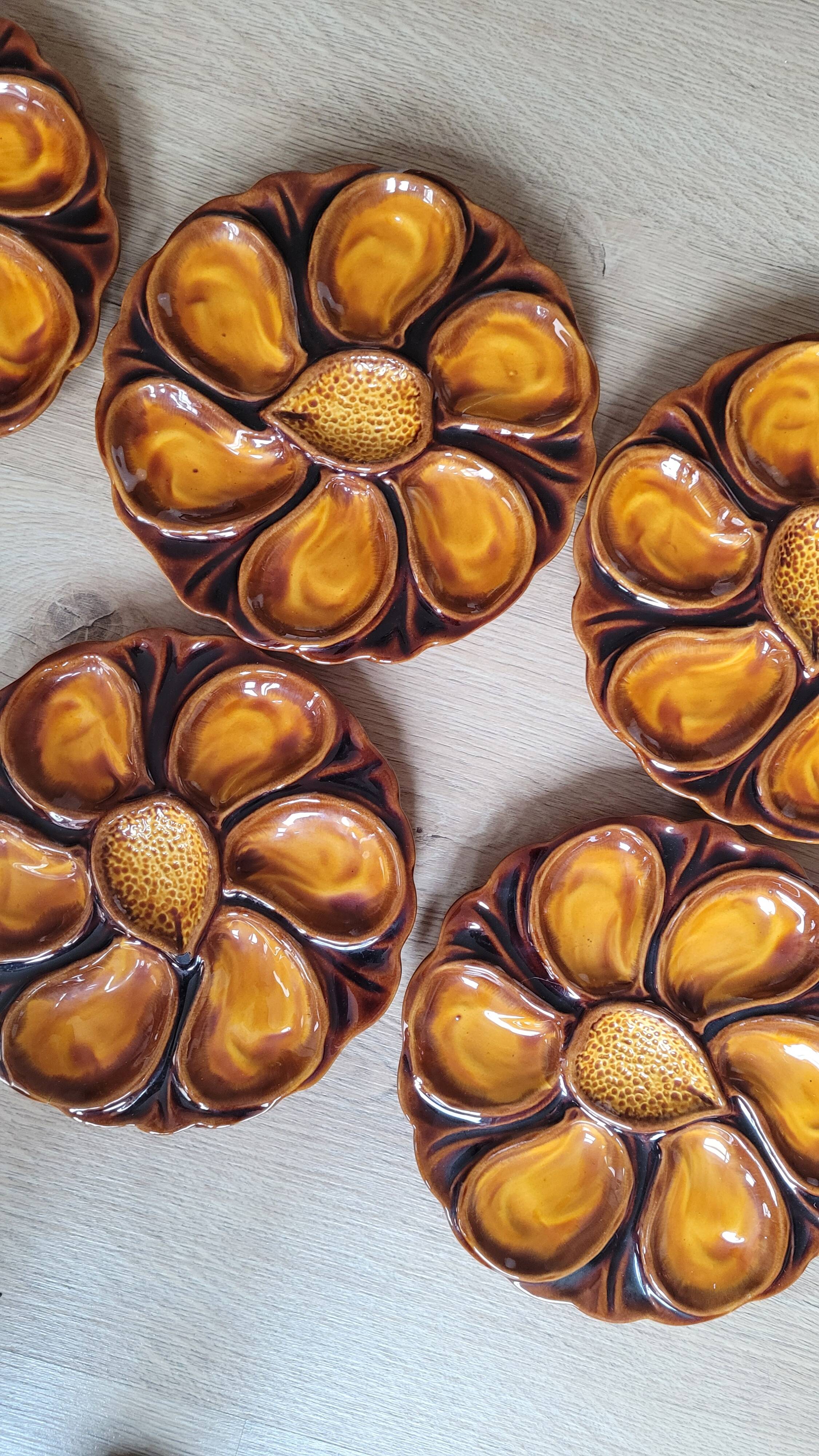 La Redoute x Selency set of 6 brown oyster plates