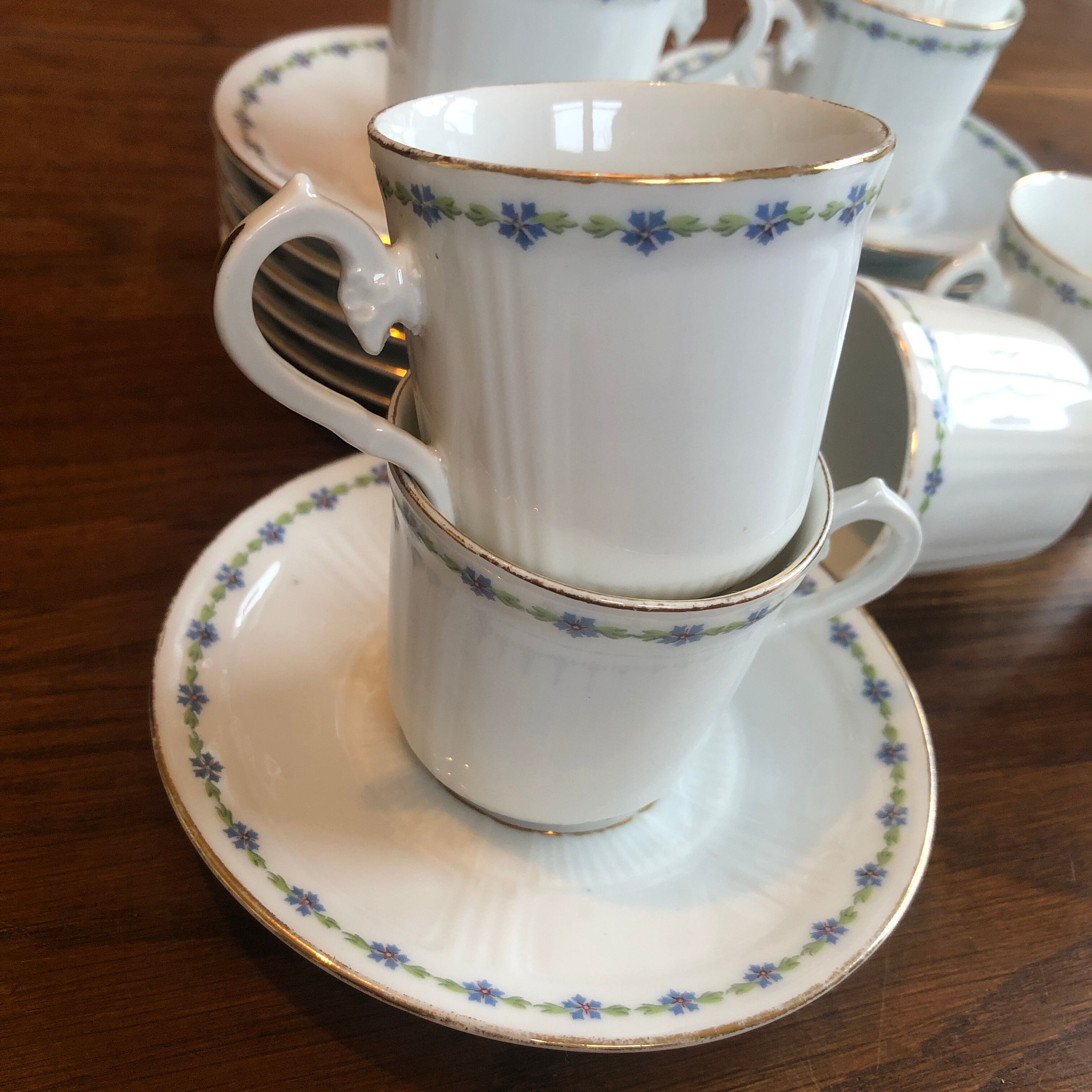 Set of 9 cups and old saucers from Limoges