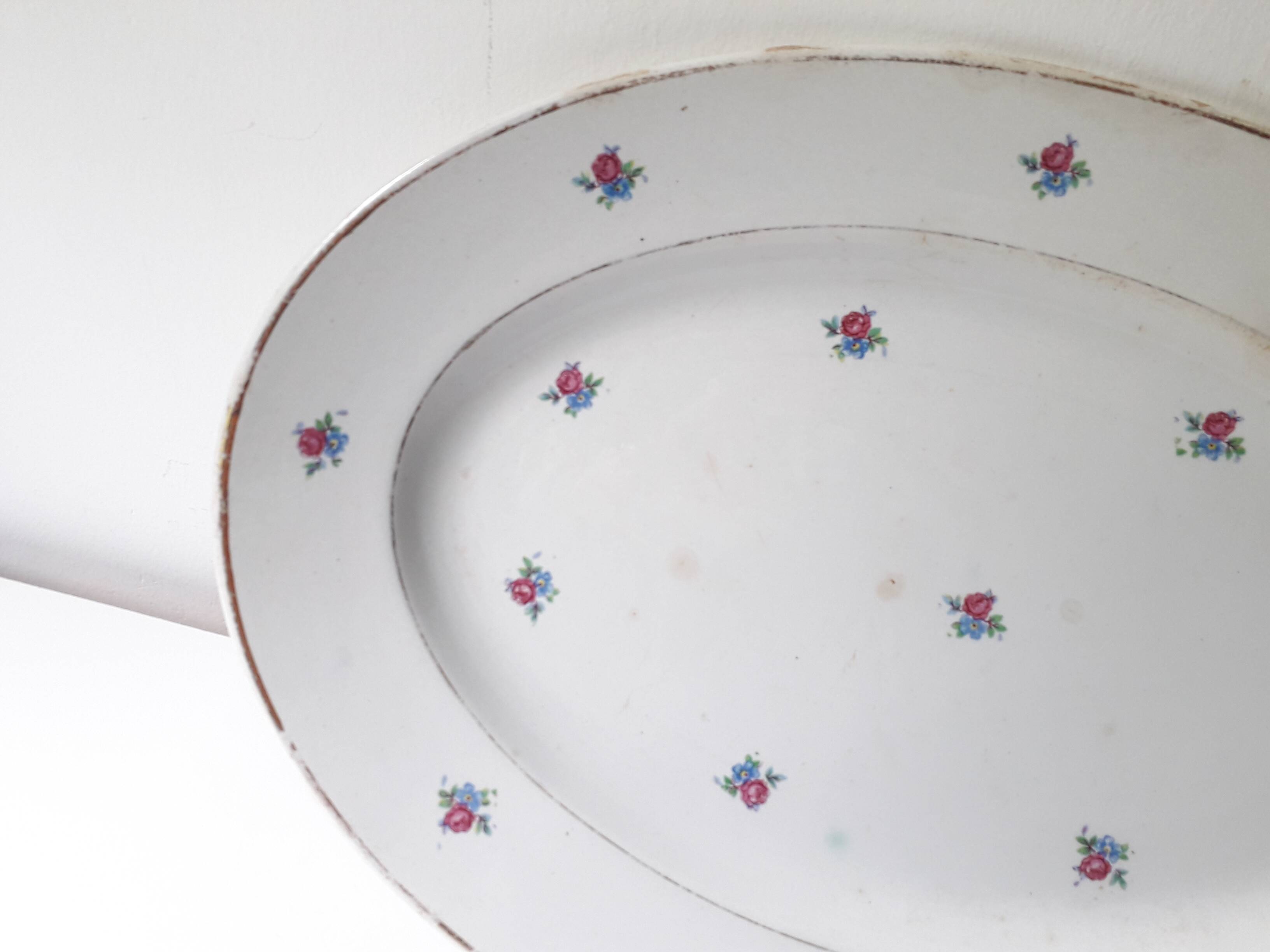 Oval Luneville porcelain dish (32.5x22.5cm) A1