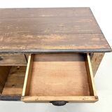 Grand Counter of Old Commerce in Pine