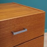 Commode en teck, design danois, années 1990, production : Danemark