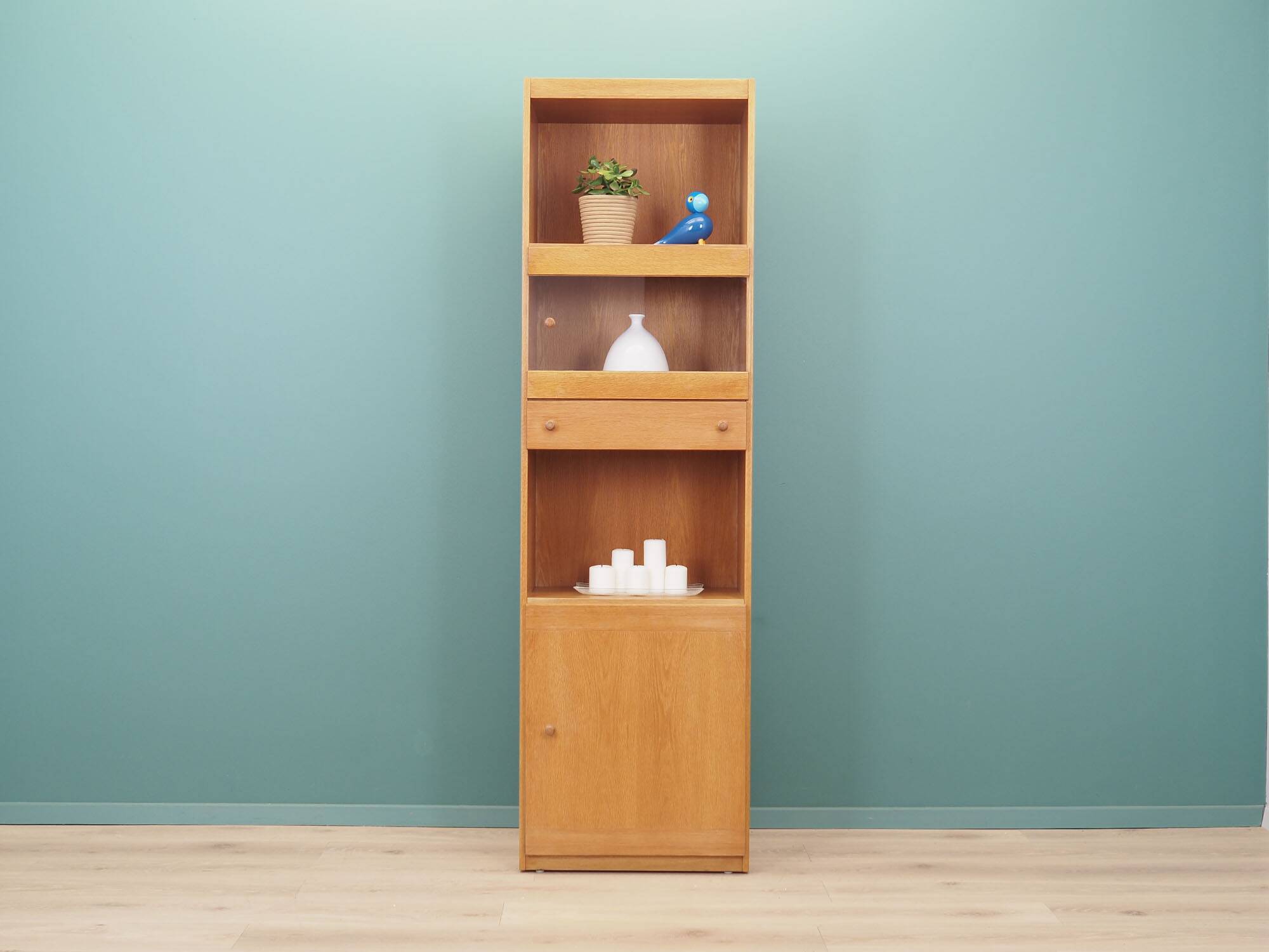 Ash bookcase, Danish design, 1970s, manufacturer: Skovby