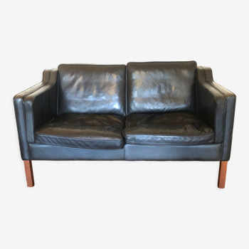 2-seater sofa in black leather Stouby