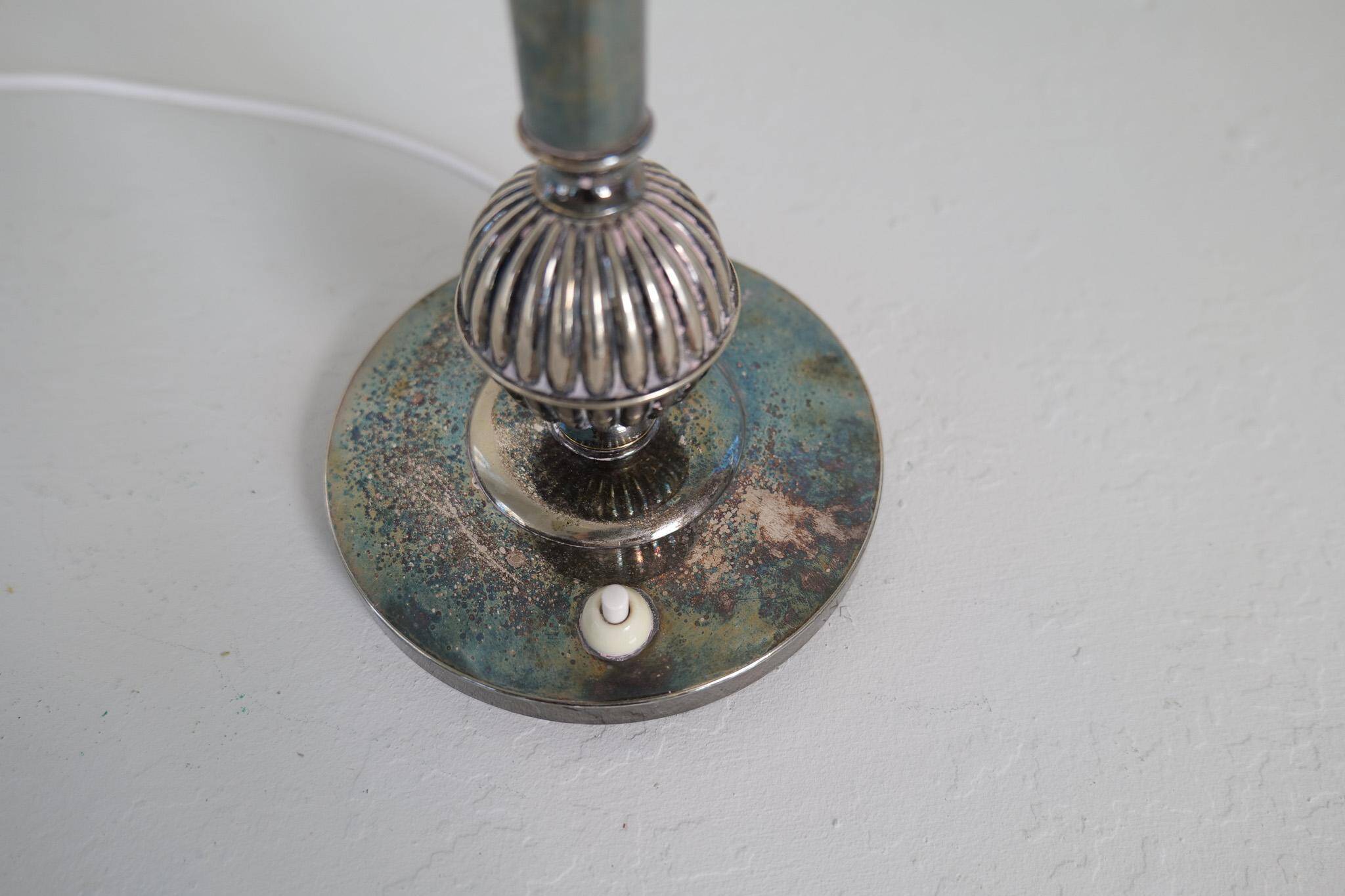 Art Deco table lamp in silver plate, 1930s Sweden