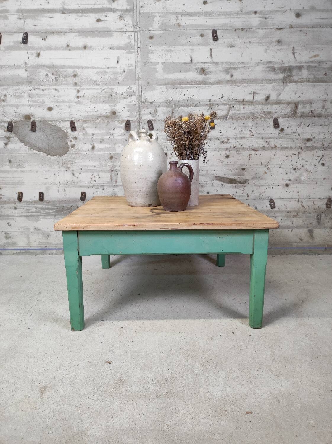Table basse de ferme carré