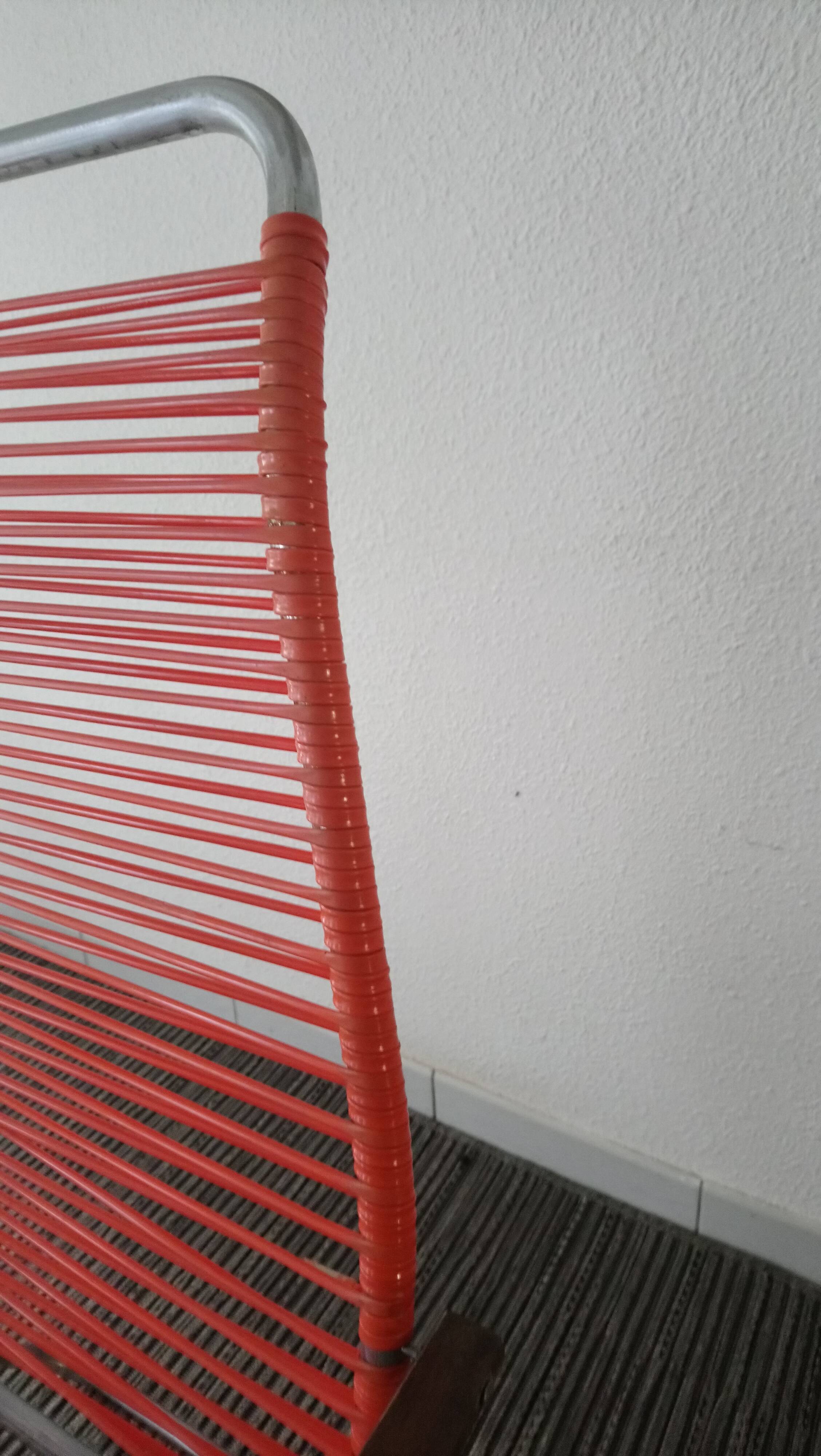 Chaise longue multi position en scoubidou années 70