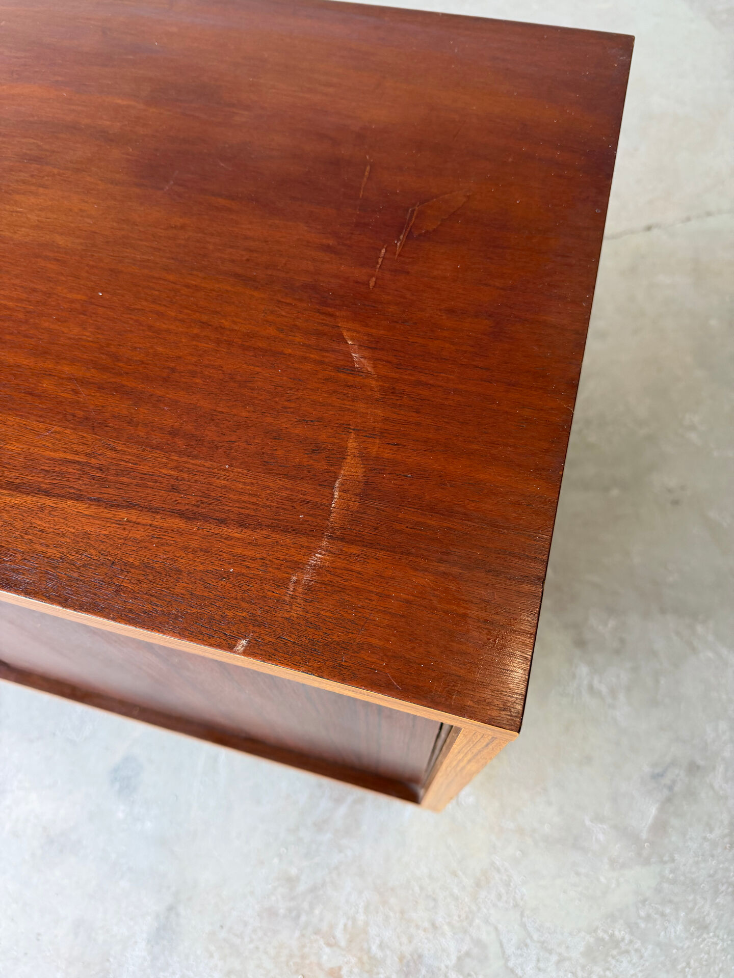 Petite enfilade / buffet double design scandinave moderniste teck