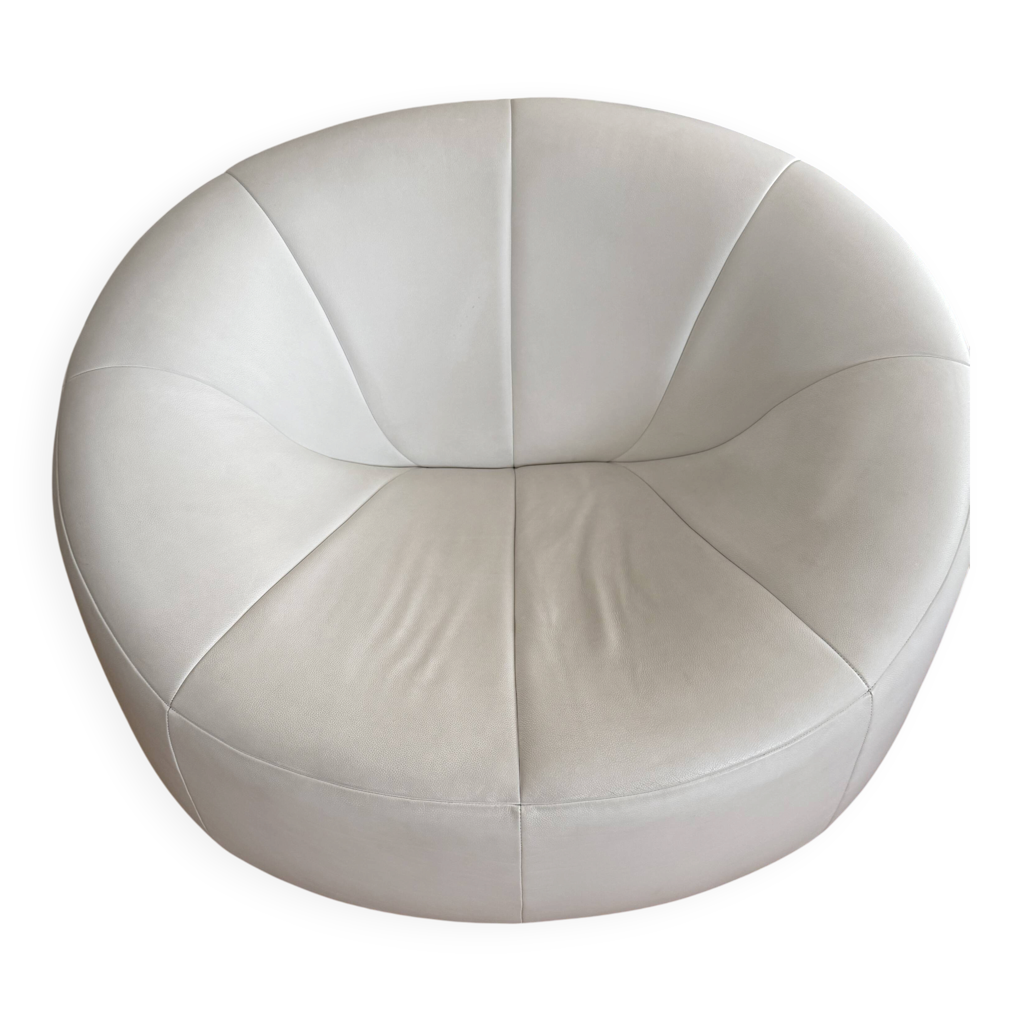 Very beautiful white leather armchair model Pumpkin by Pierre Paulin.