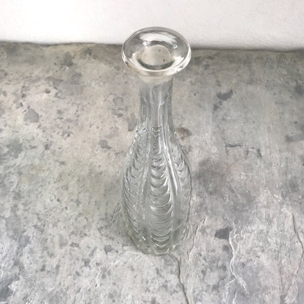 Glass carafe