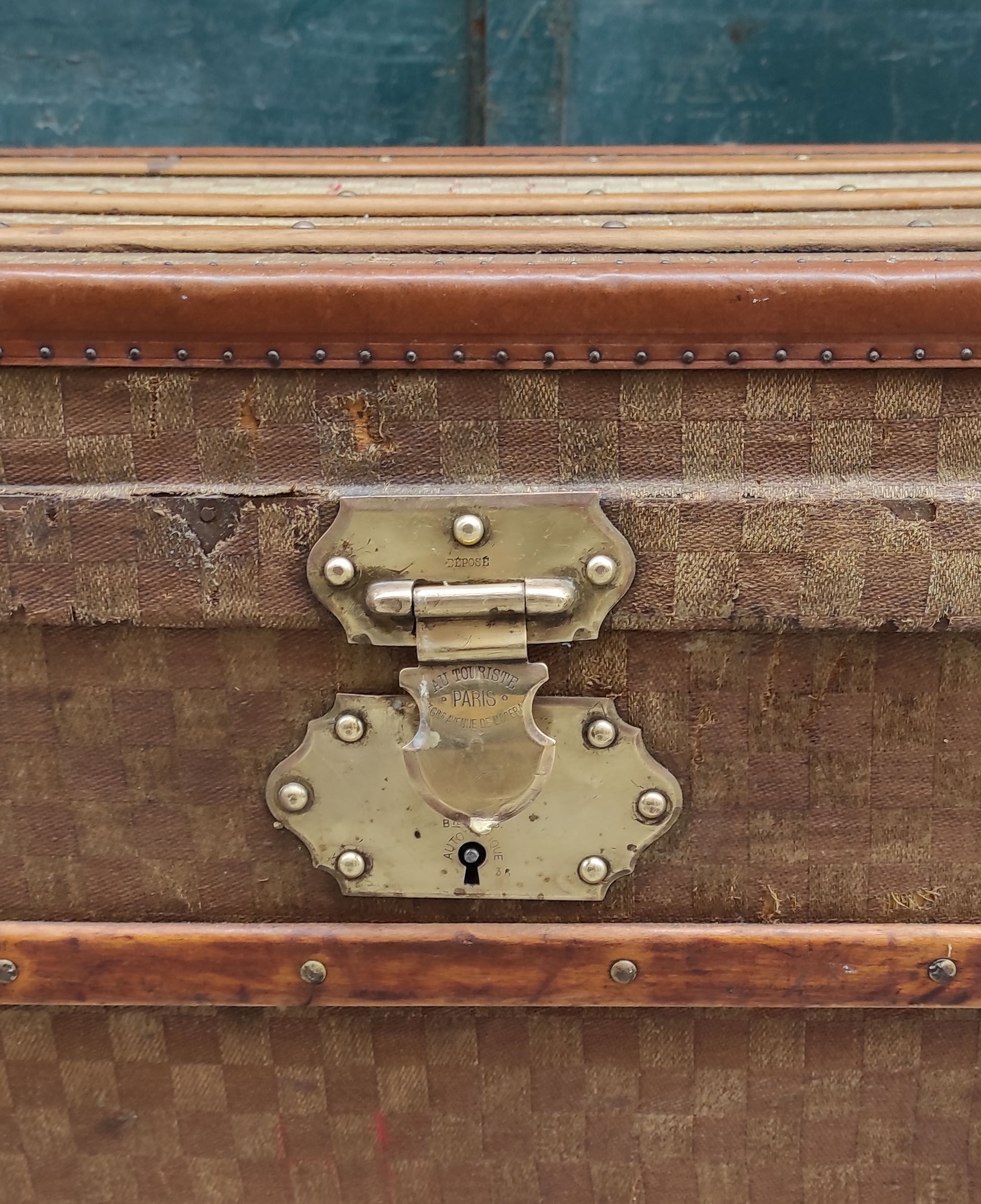 Checkerboard canvas travel trunk