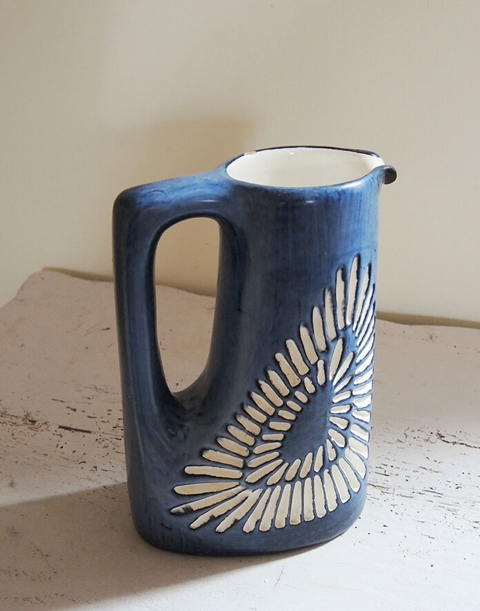 Former ceramic carafe signed Fred & Andrée Stocker