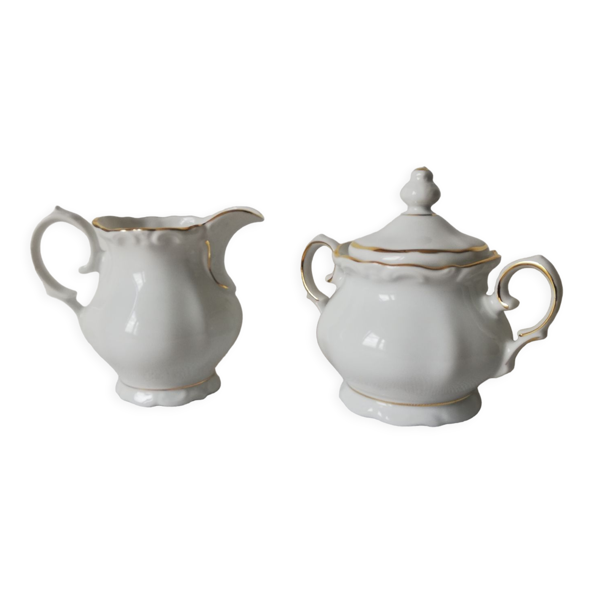 Sugar bowl and milk jug