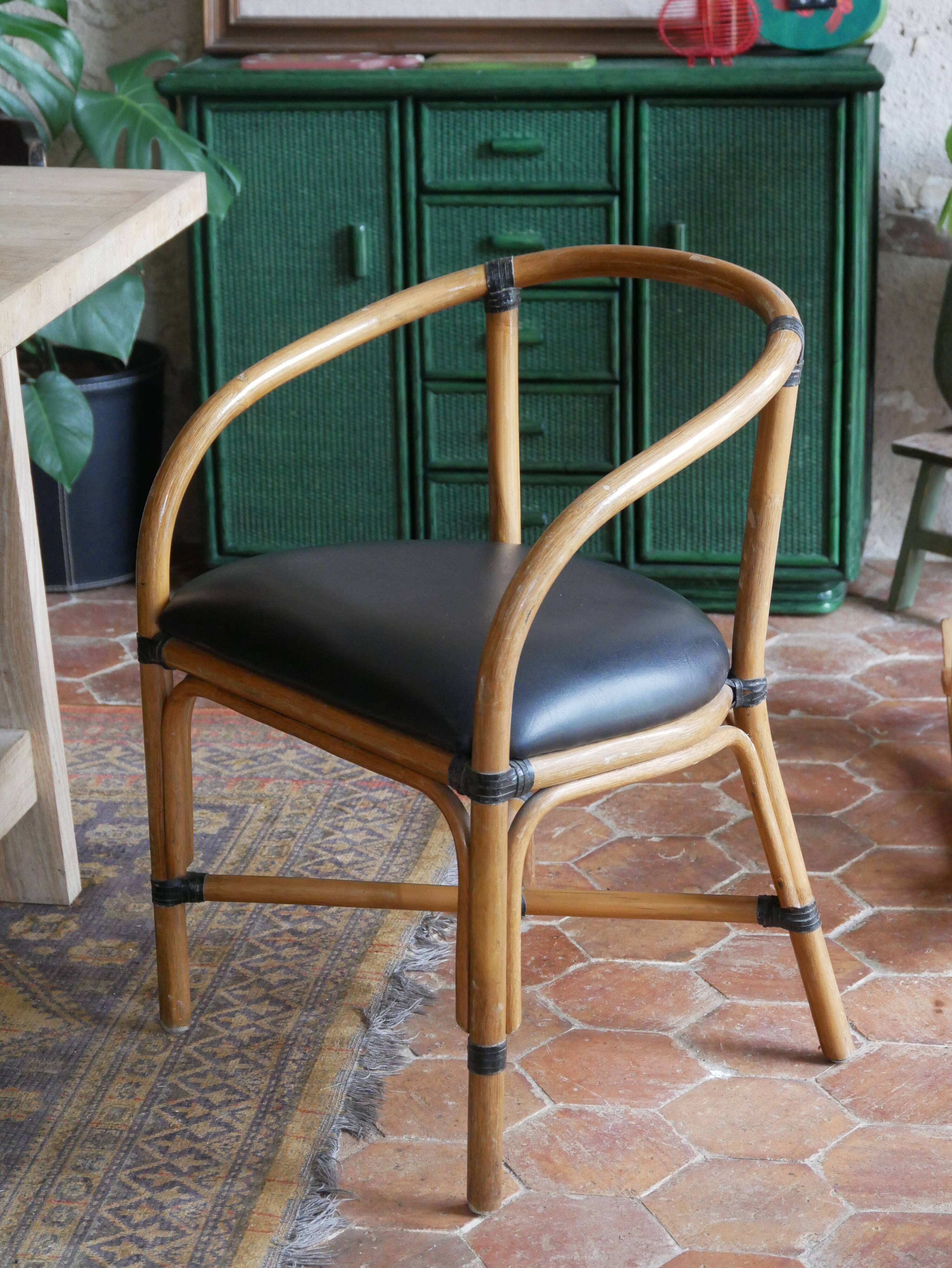 Chaises rotin assise simili cuir