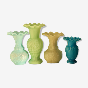 Vases en opaline