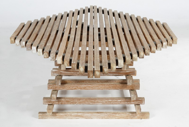 Table ajourée en bois 1980