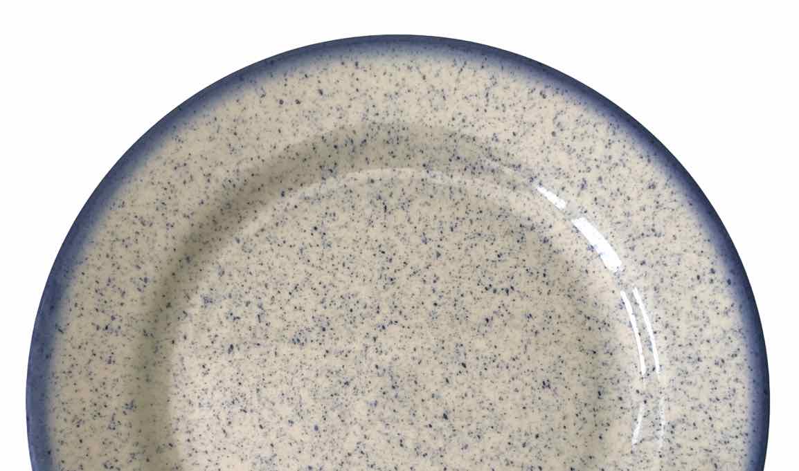 Set of 10 plates in stoneware from Poland