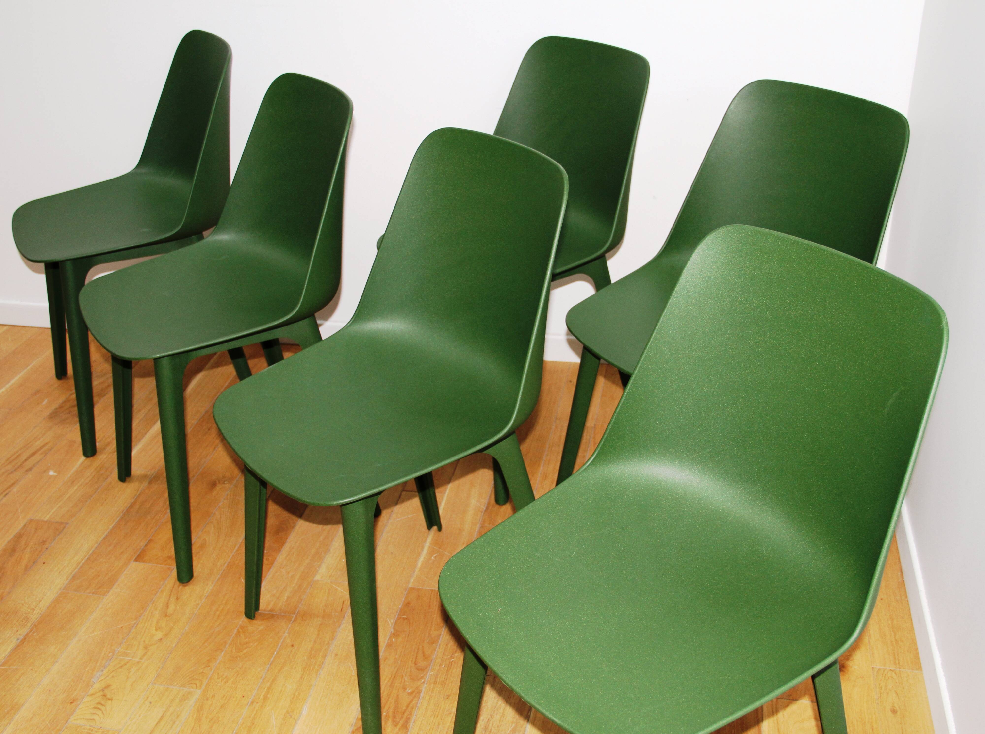 Suite of 6 Remax chairs