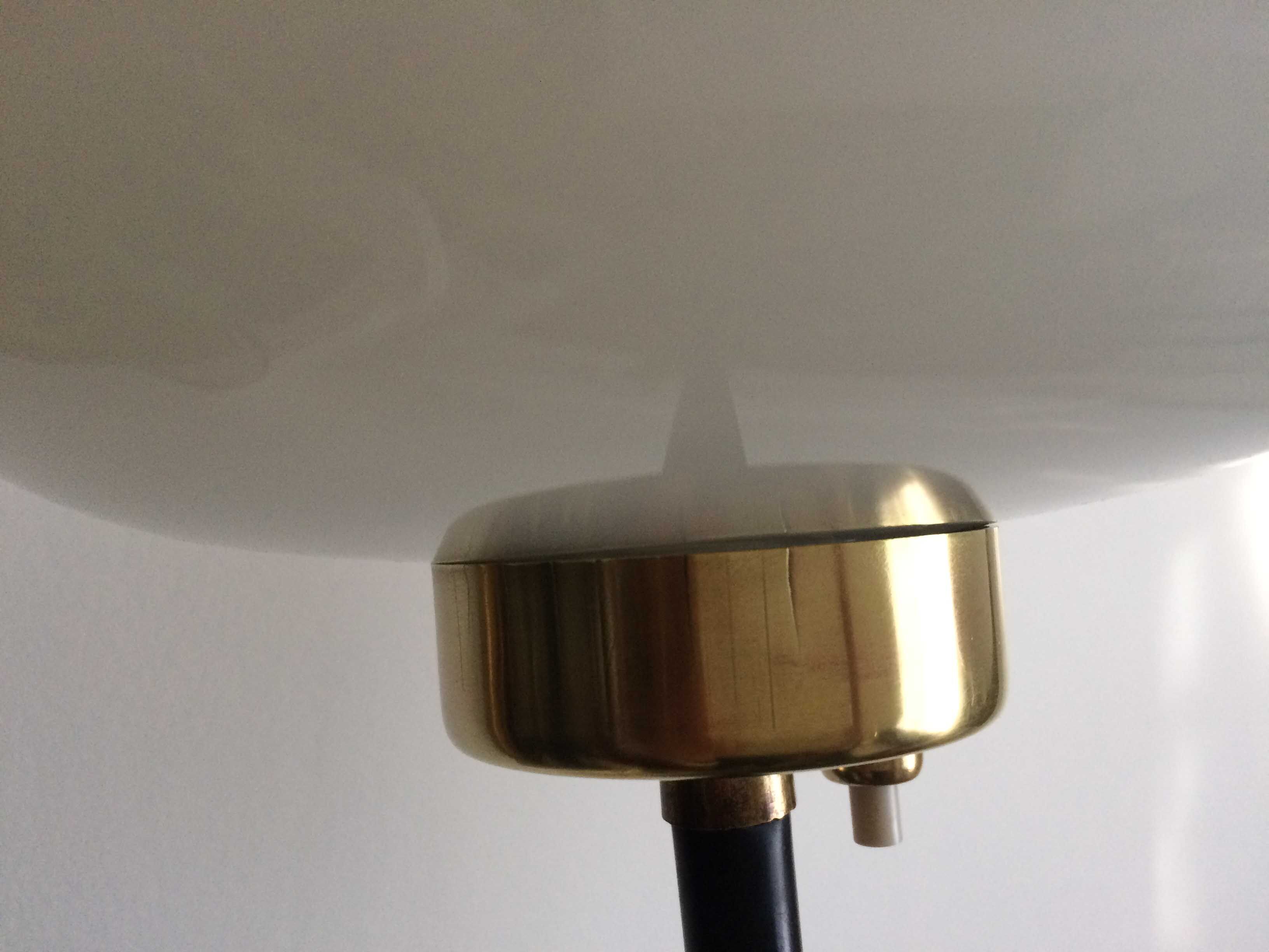 Italian 3-branch lamppost with opaline 1960