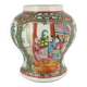 small Chinese vase in porcelain, famille rose, late 19th century