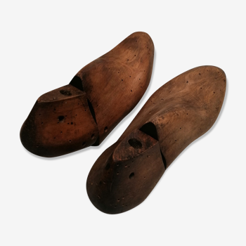Pair of old shoe trees