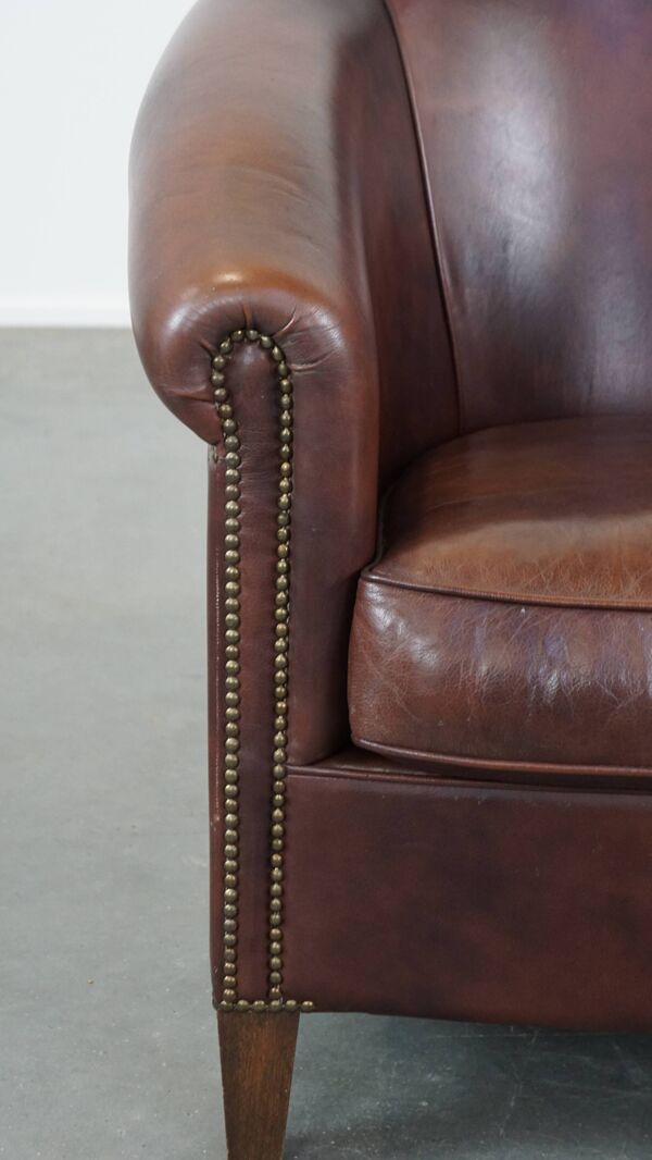 Fauteuil club en cuir de vache de style anglais