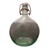 Glass bottle