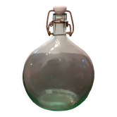 Glass bottle