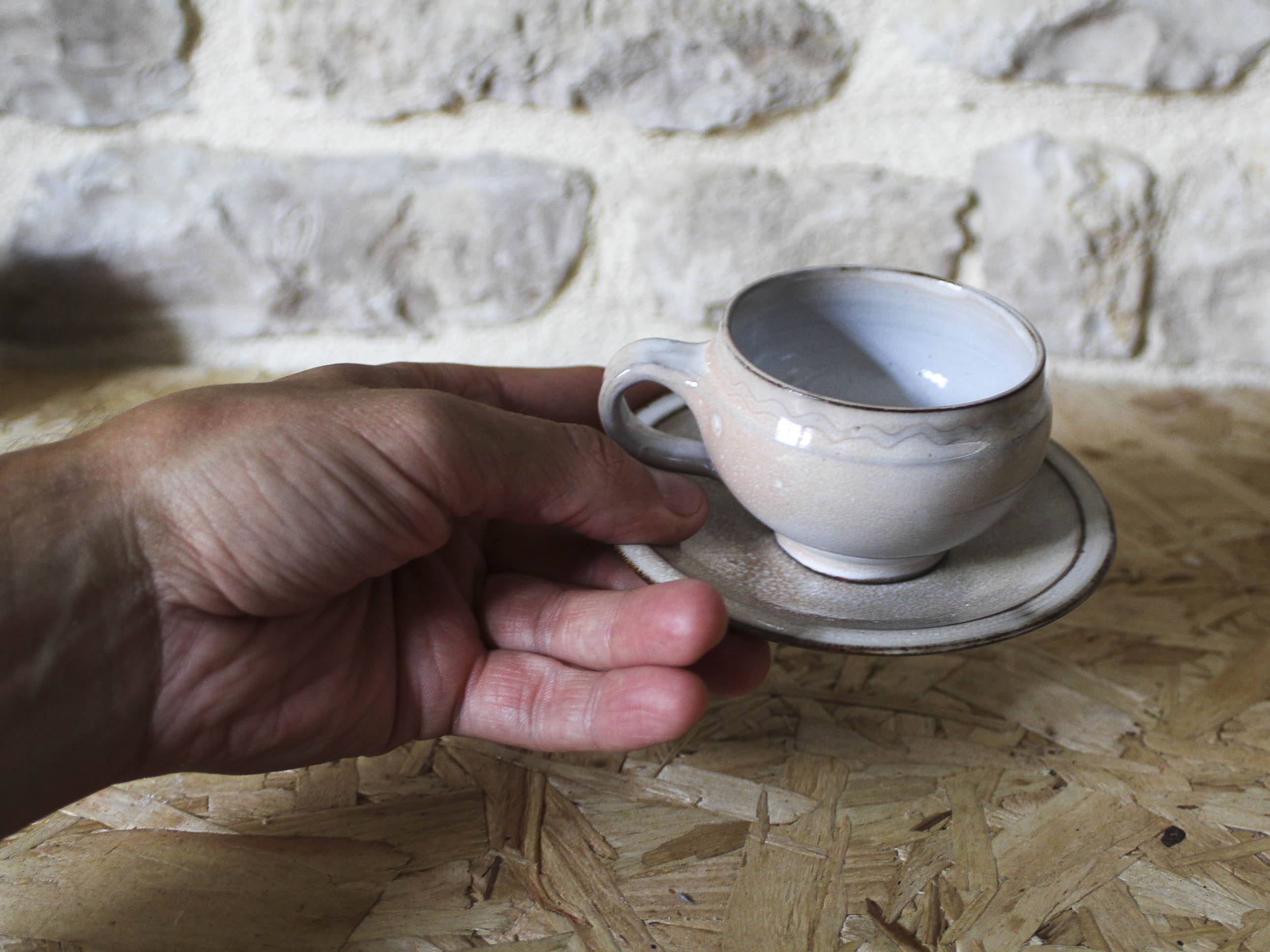 Set of 10 espresso cups and saucers Chantal and Thierry Robert