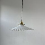 Vintage 25 cm opaline notched suspension
