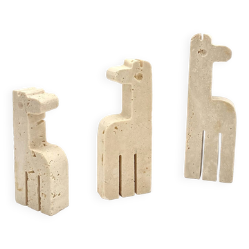 Family of 3 travertine giraffes by Fratelli Mannelli