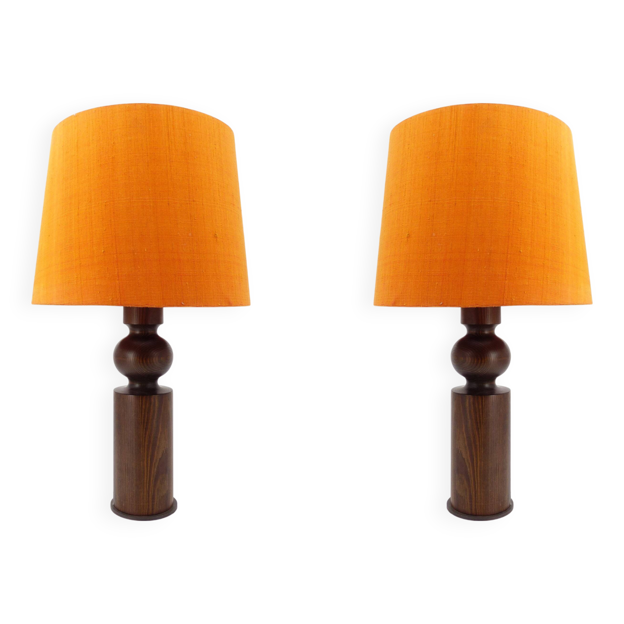 Pair of Scandinavian pine table lamps by Uno Kristiansson for Luxus