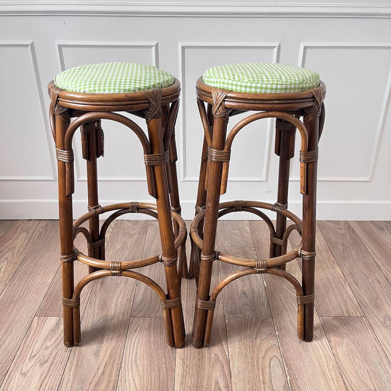 Paire de tabourets de bar