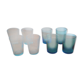 8 glasses of liqueur. blue.vintage