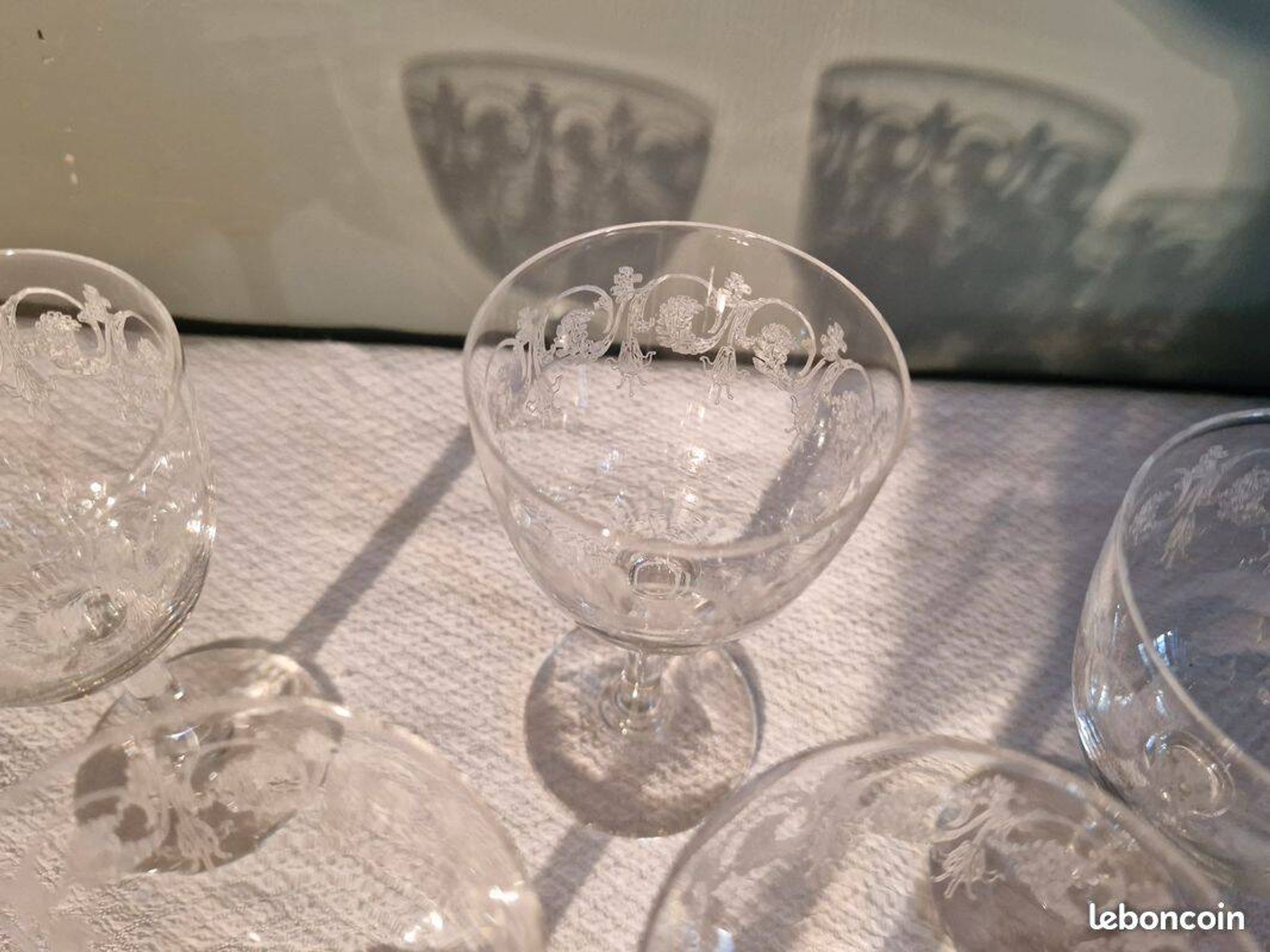 7 white wine/port glasses ART NOUVEAU - floral decoration - Baccarat Fine 19