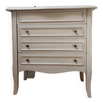 Children's chest of drawers