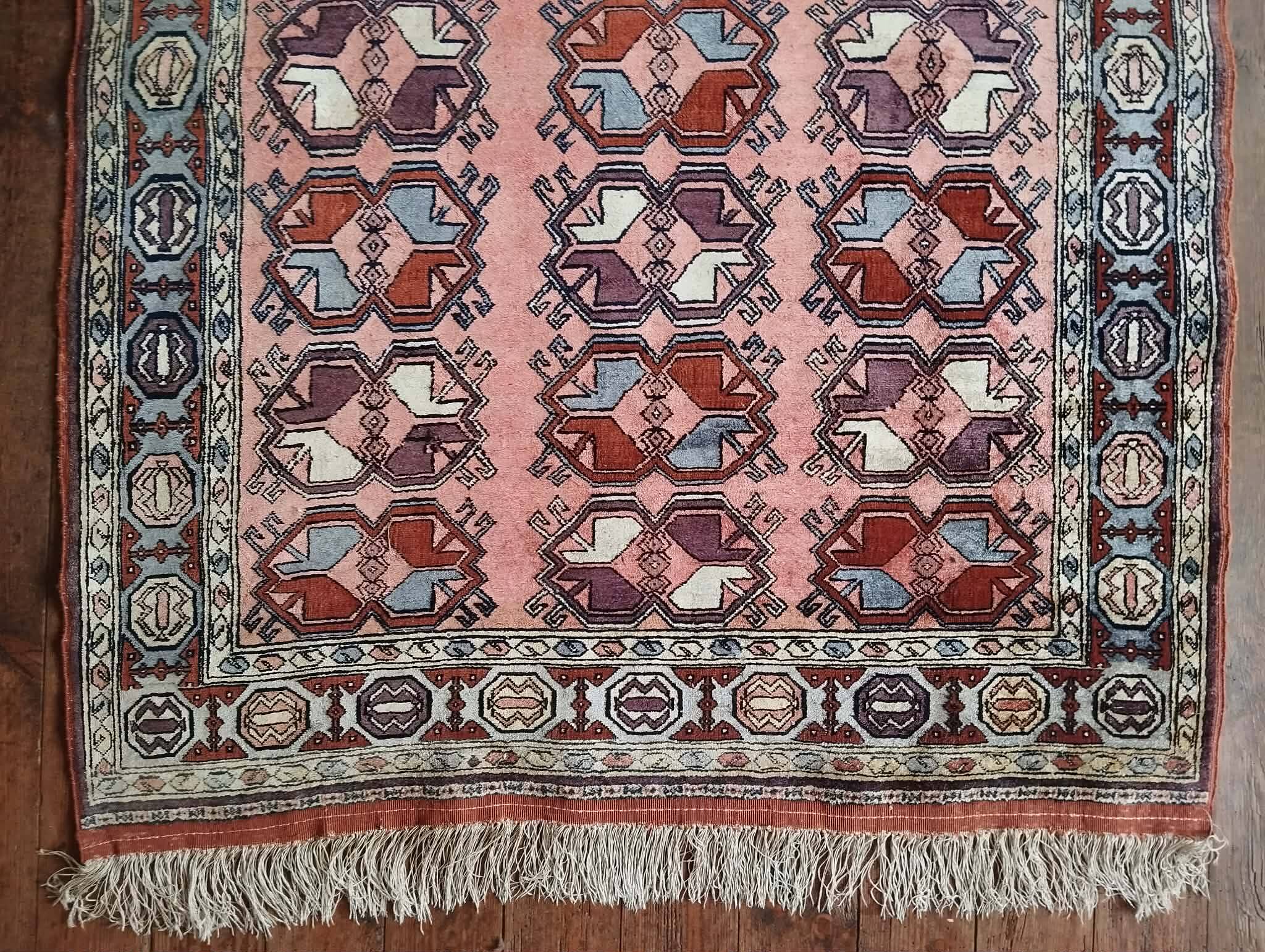Handmade Turkmen silk carpet 163x117cm