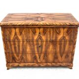 Commode ancienne, europe du nord, vers 1850, après rénovation
