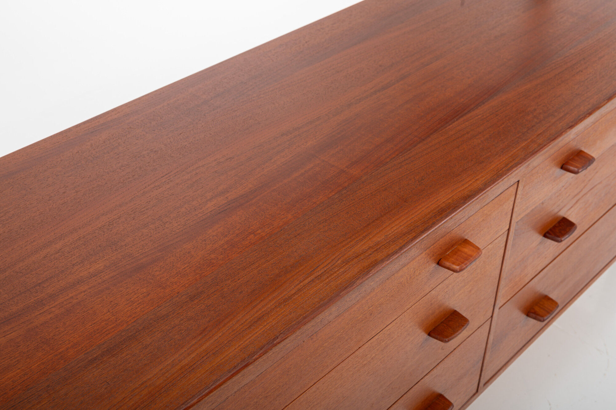 Vintage Model RY20 Cabinet by Hans J. Wegner for RY Mobler, Denmark 1950s